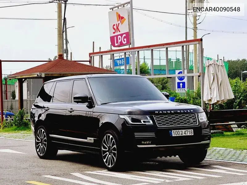 Land Rover Range Rover 2016 года выпуска