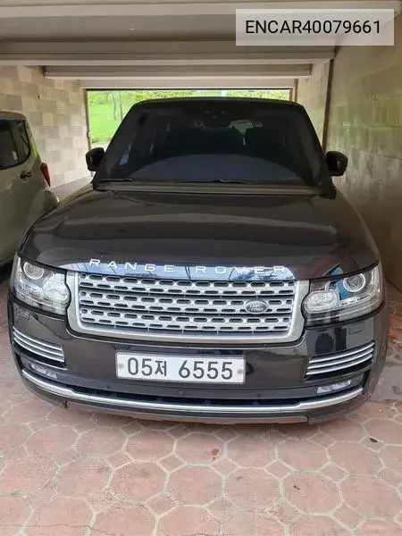 Land Rover Range Rover 2017 года выпуска