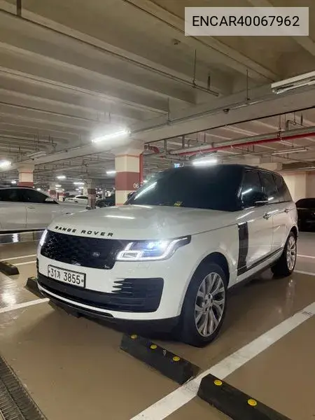 Land Rover Range Rover 2018 года выпуска