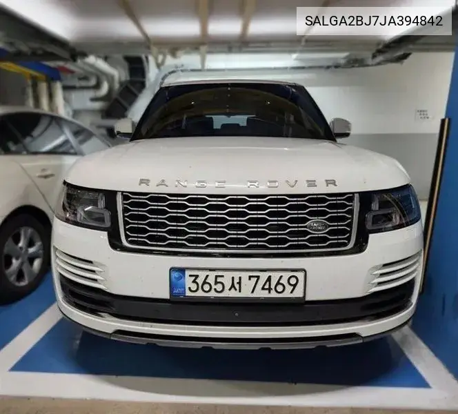 Land Rover Range Rover 2018 года выпуска