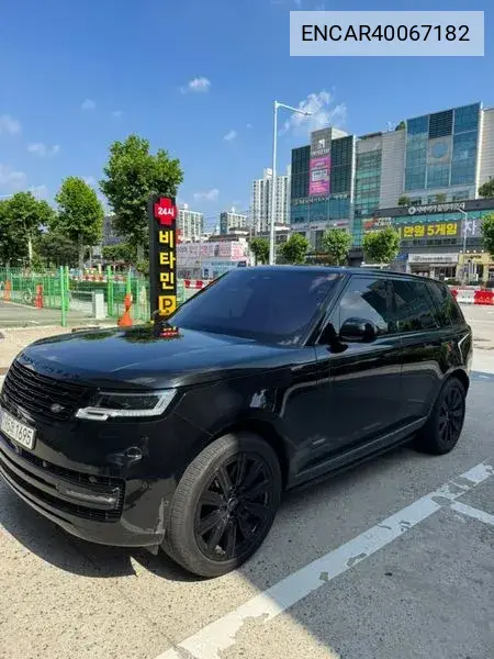 Land Rover Range Rover 2023 года выпуска