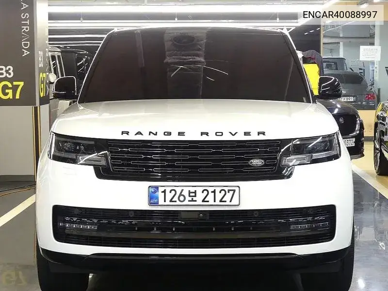 Land Rover Range Rover 2023 года выпуска