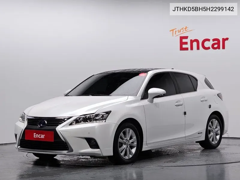Lexus CT 2017 года выпуска