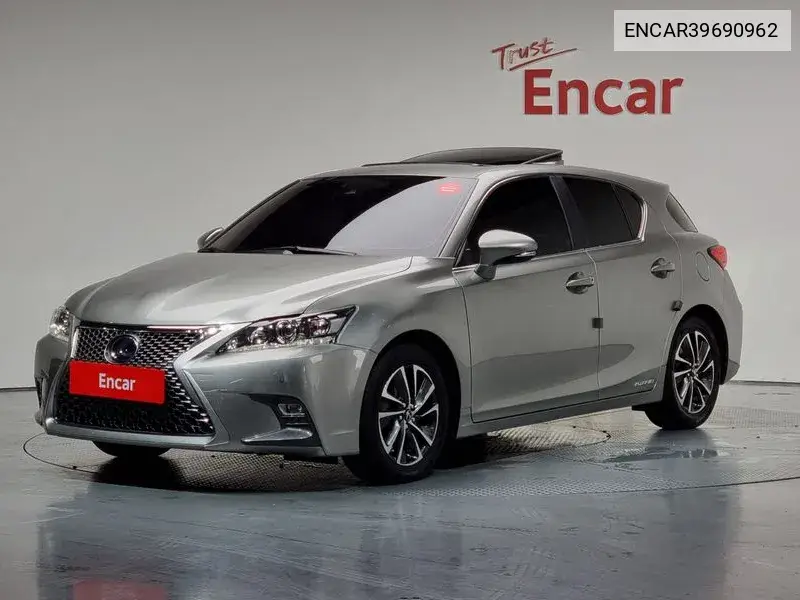 Lexus CT 2018 года выпуска