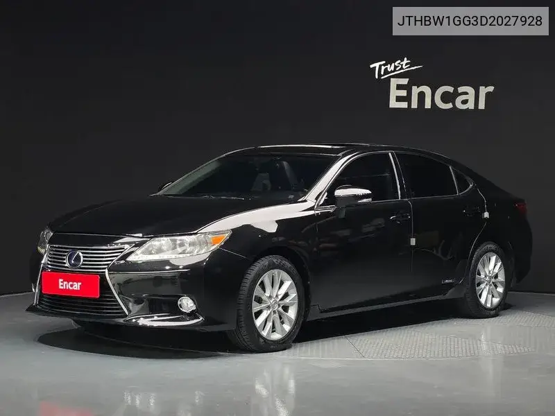Lexus ES 2013 года выпуска