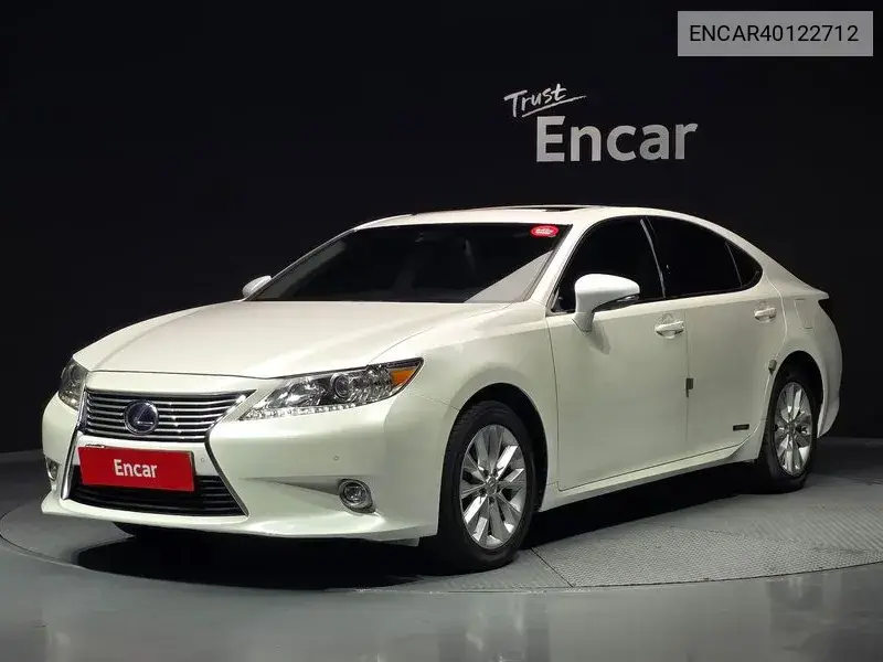Lexus ES 2014 года выпуска
