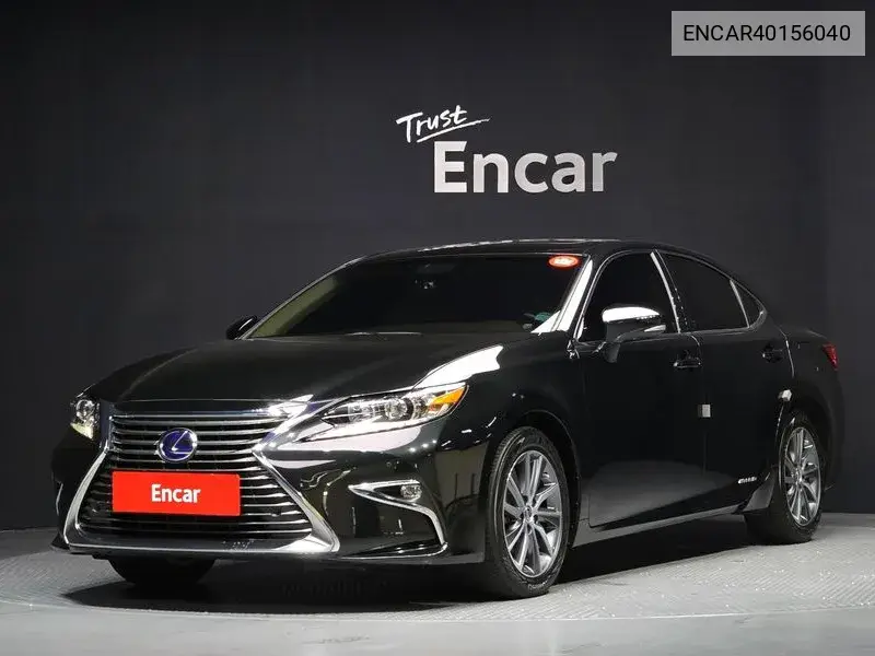 Lexus ES 2017 года выпуска