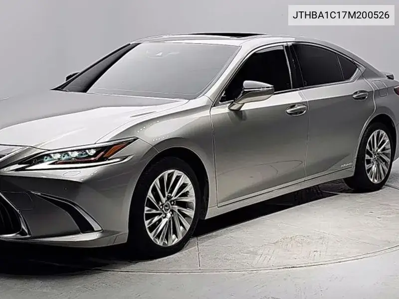 Lexus ES 2021 года выпуска