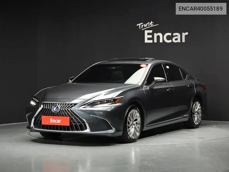 Lexus ES 2022 года выпуска