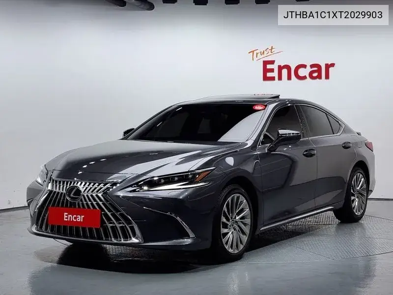 Lexus ES 2025 года выпуска