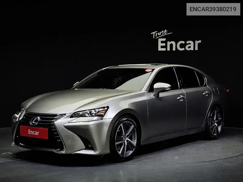 Lexus GS 2017 года выпуска