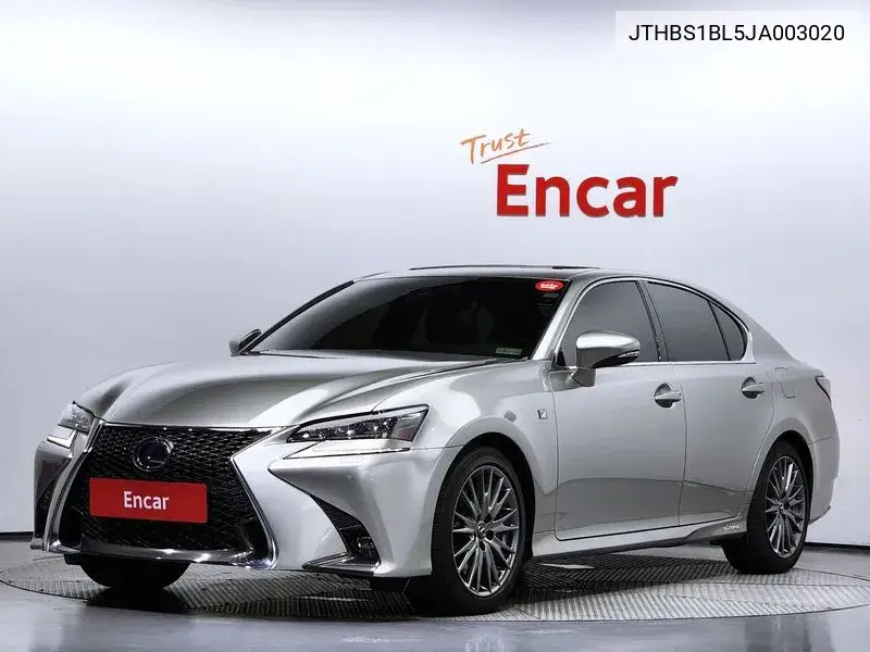 Lexus GS 2018 года выпуска