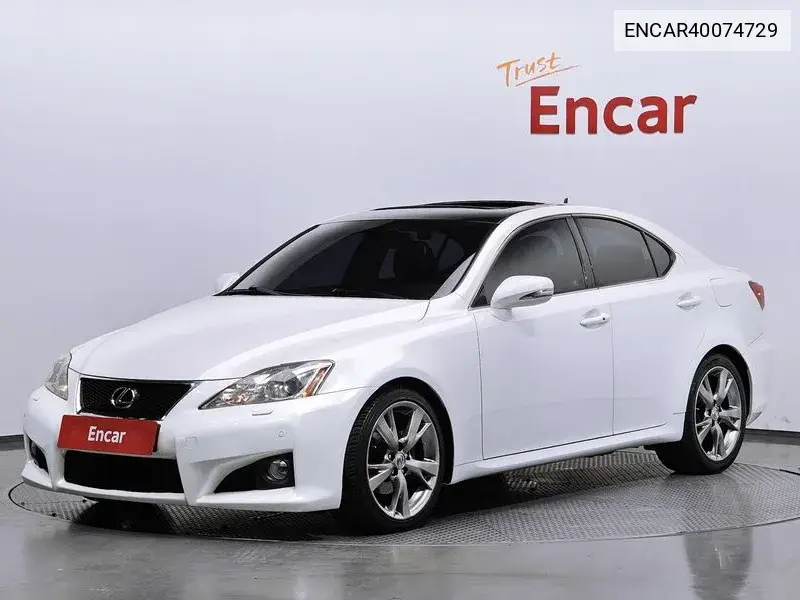 Lexus IS 2009 года выпуска