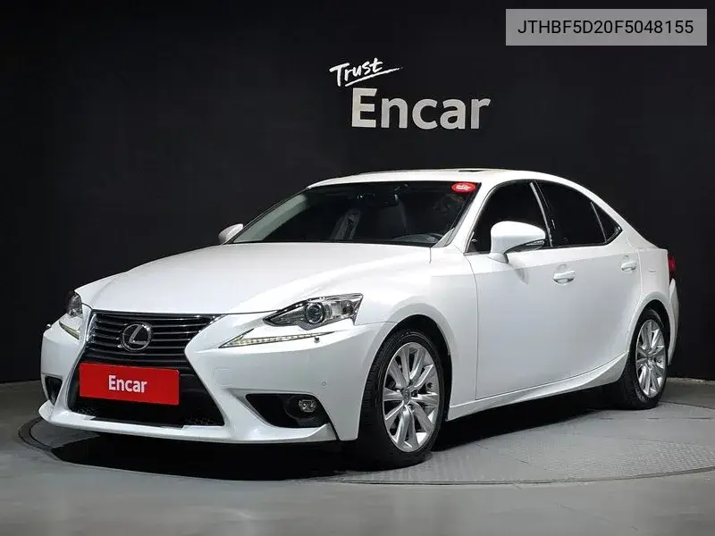 Lexus IS 2014 года выпуска