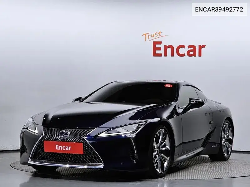 Lexus LC 2017 года выпуска
