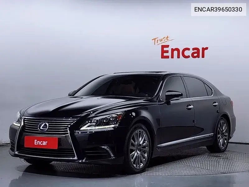 Lexus LS 2014 года выпуска