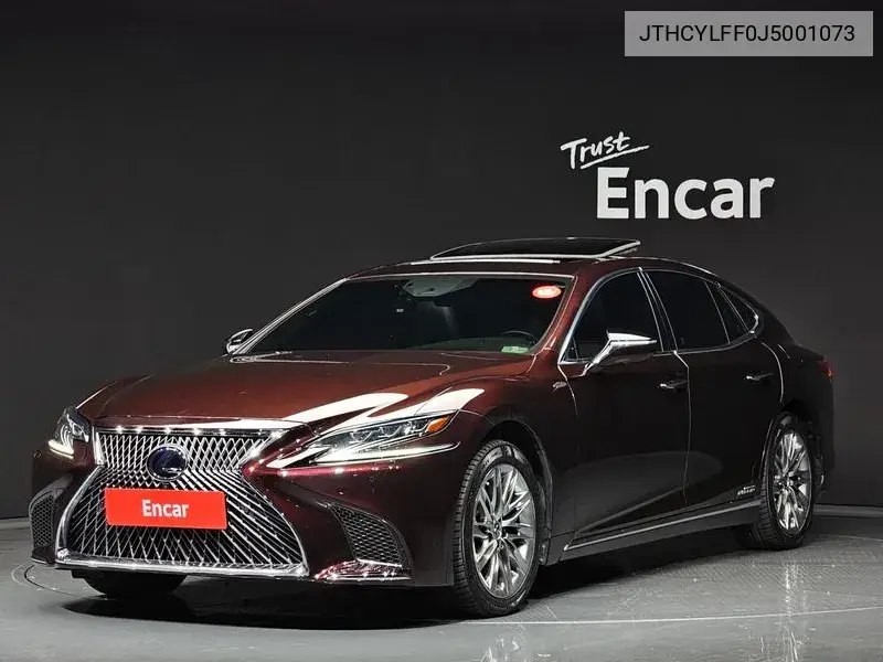 Lexus LS 2018 года выпуска