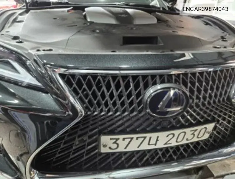 Lexus LS 2022 года выпуска