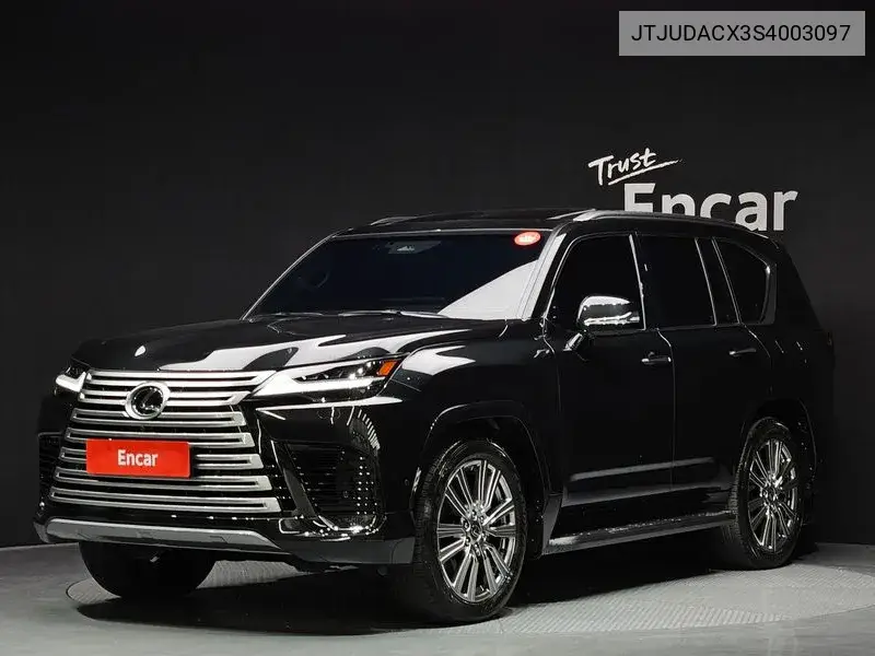 Lexus LX 2025 года выпуска