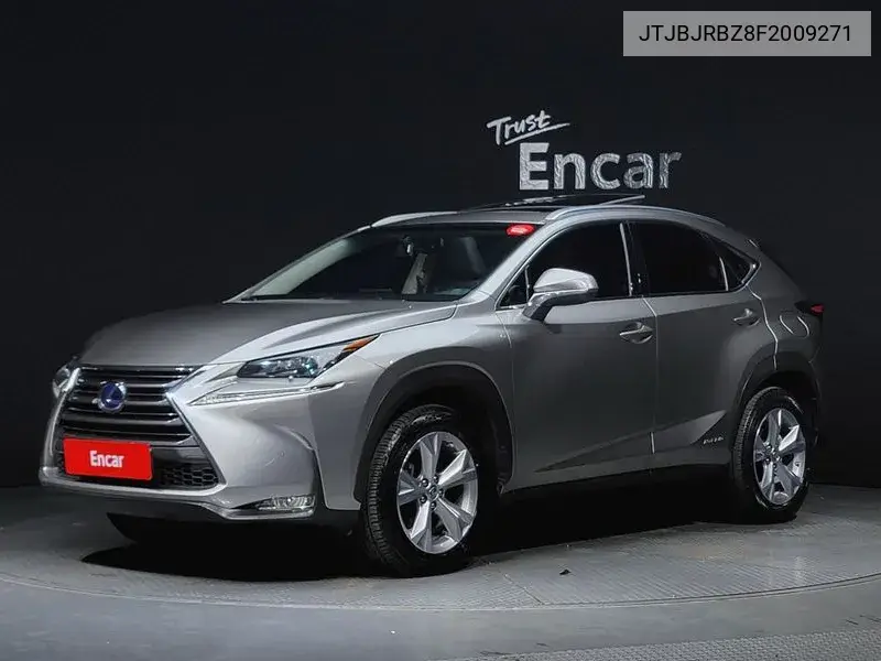 Lexus NX 2014 года выпуска