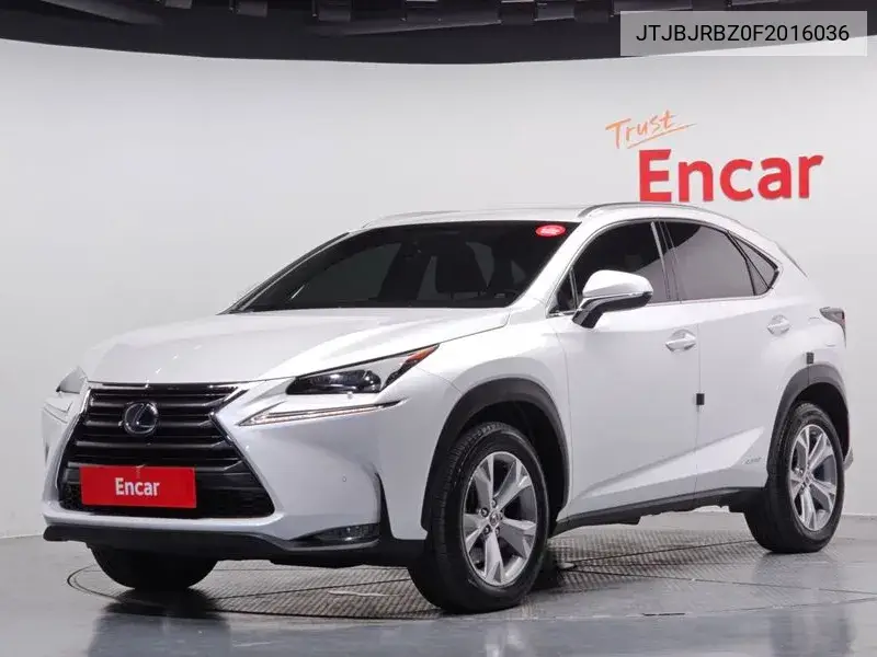 Lexus NX 2015 года выпуска