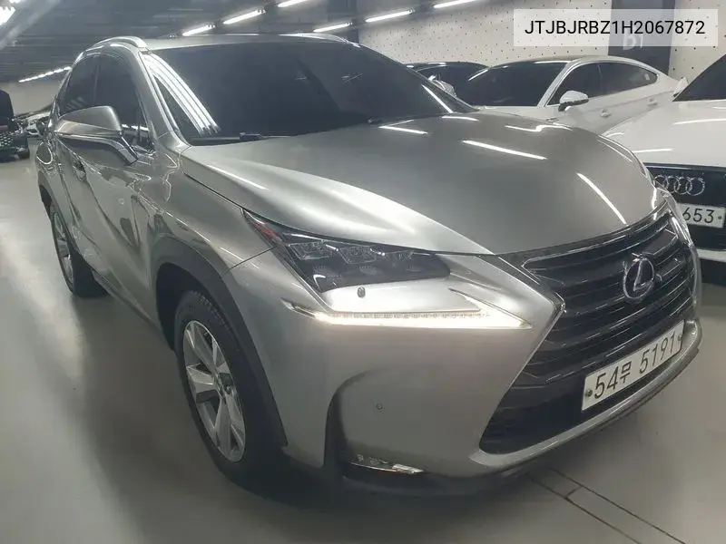 Lexus NX 2017 года выпуска