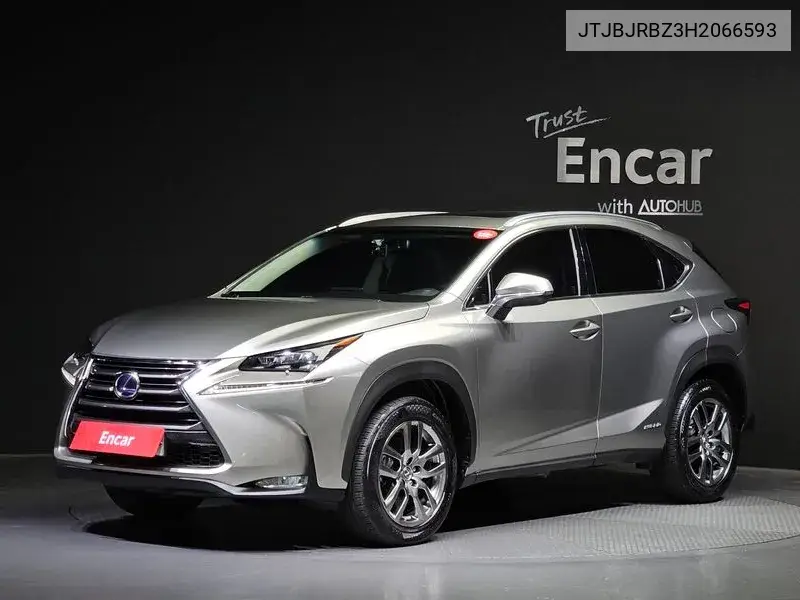 Lexus NX 2017 года выпуска
