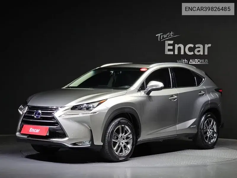 Lexus NX 2017 года выпуска