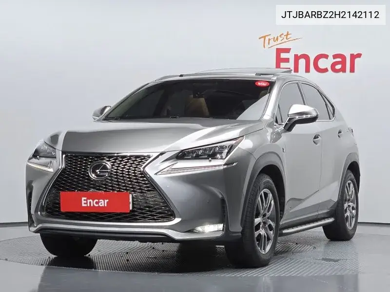 Lexus NX 2017 года выпуска