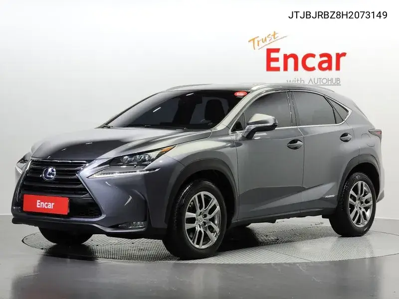 Lexus NX 2017 года выпуска