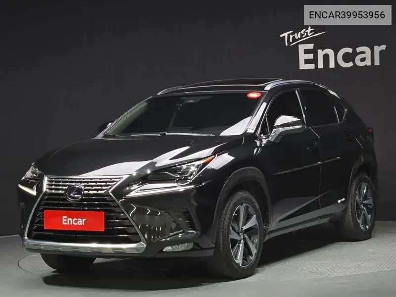 Lexus NX 2019 года выпуска