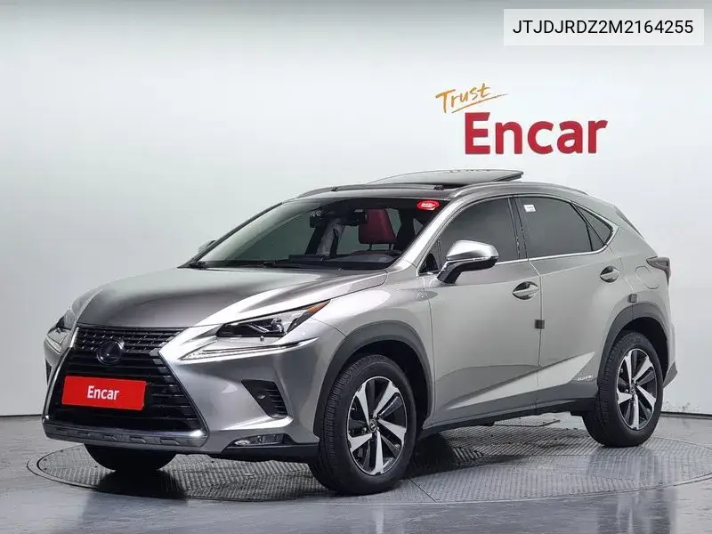 Lexus NX 2021 года выпуска