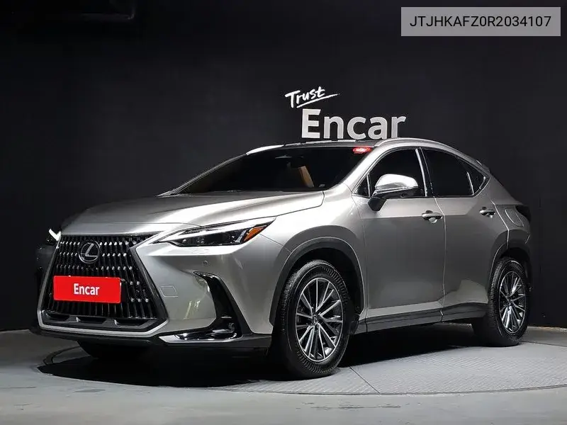 Lexus NX 2023 года выпуска
