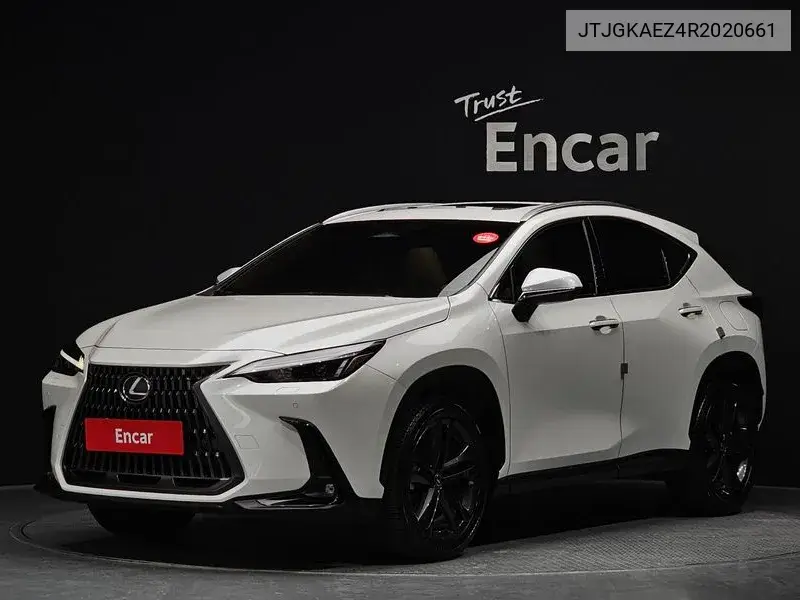 Lexus NX 2023 года выпуска