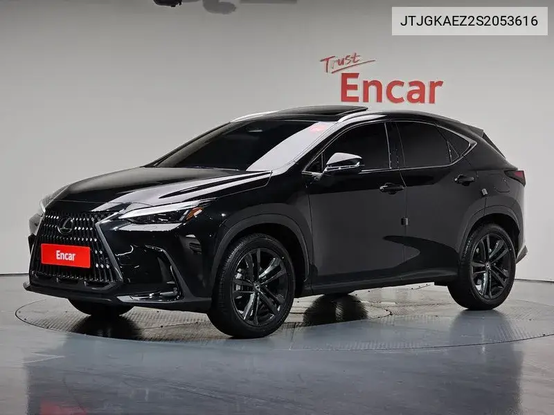 Lexus NX 2024 года выпуска