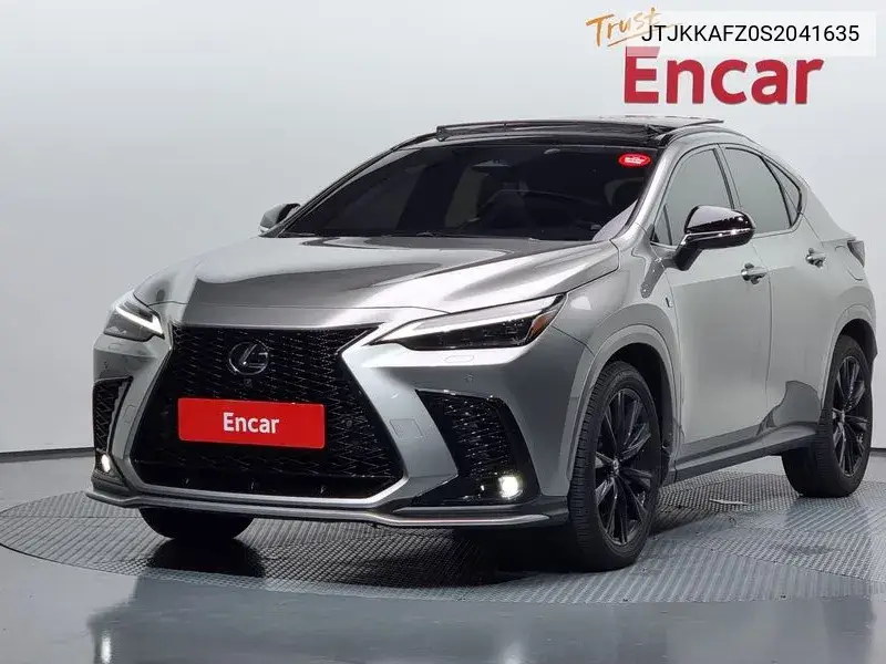 Lexus NX 2024 года выпуска