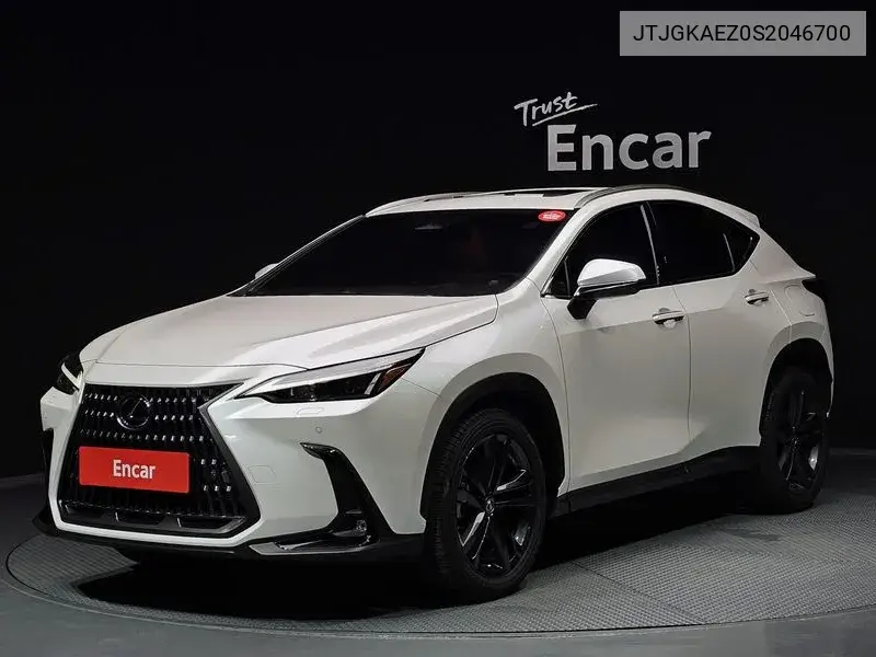Lexus NX 2024 года выпуска