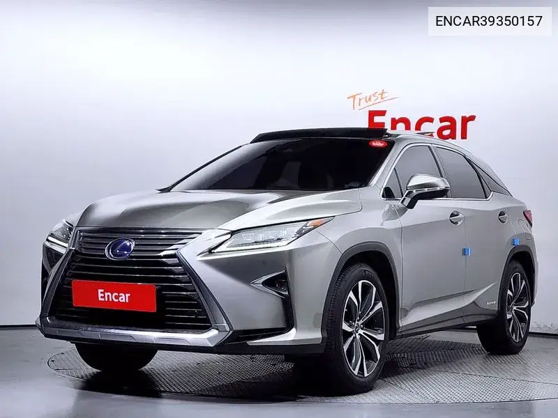 Lexus RX 2018 года выпуска