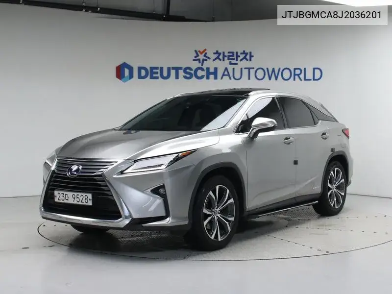 Lexus RX 2018 года выпуска