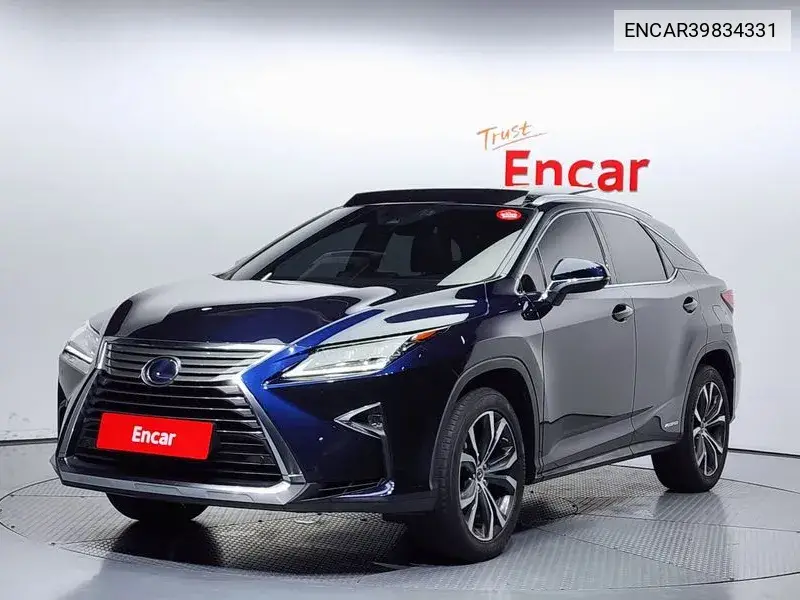 Lexus RX 2019 года выпуска