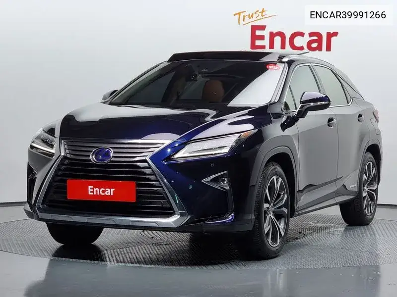 Lexus RX 2019 года выпуска