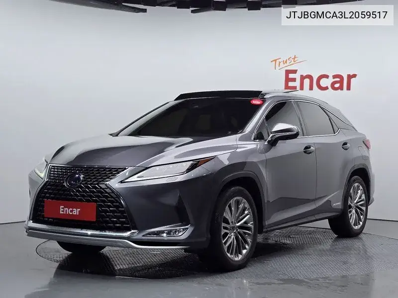 Lexus RX 2020 года выпуска