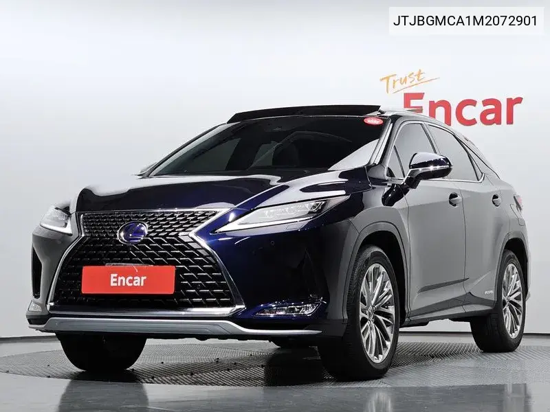 Lexus RX 2021 года выпуска