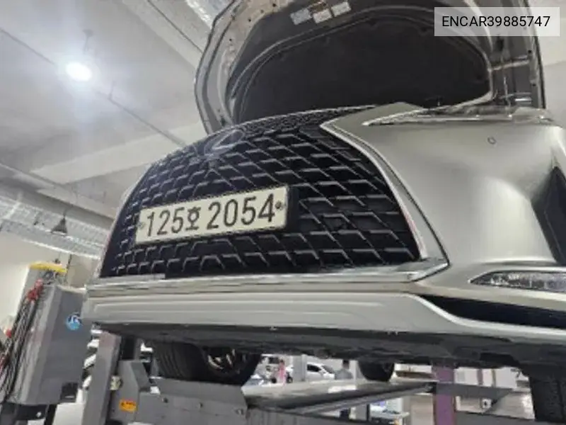 Lexus RX 2021 года выпуска