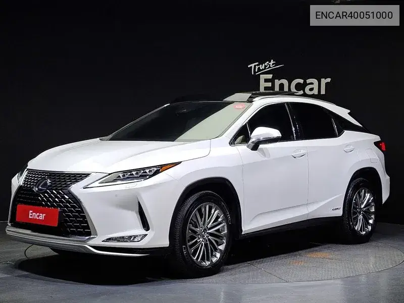 Lexus RX 2022 года выпуска