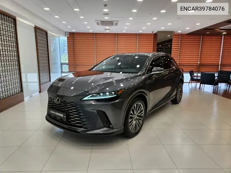 Lexus RX 2024 года выпуска