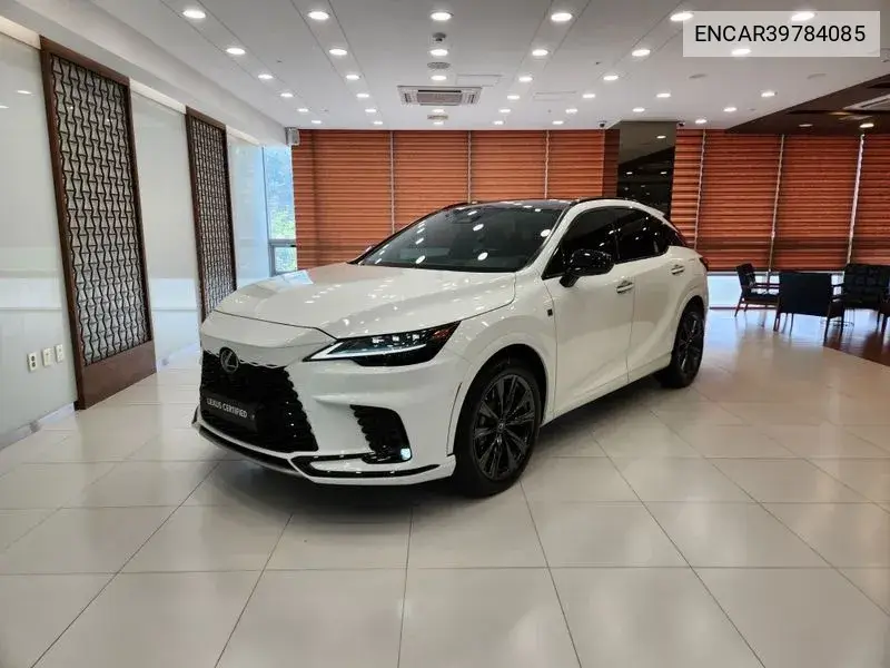Lexus RX 2024 года выпуска