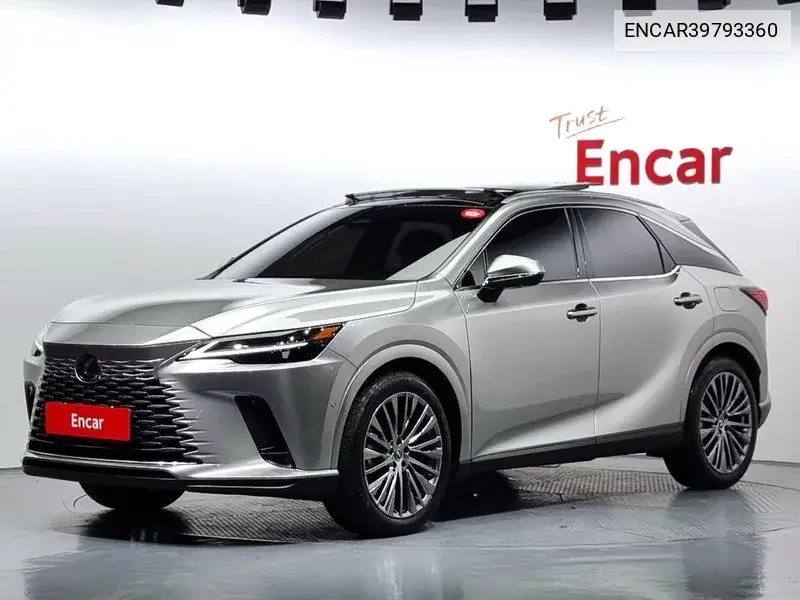 Lexus RX 2024 года выпуска