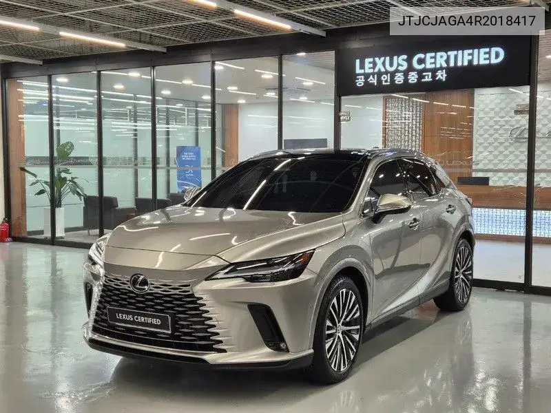 Lexus RX 2024 года выпуска