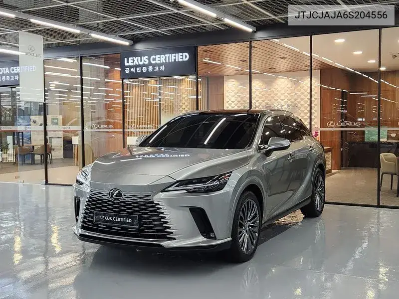Lexus RX 2024 года выпуска